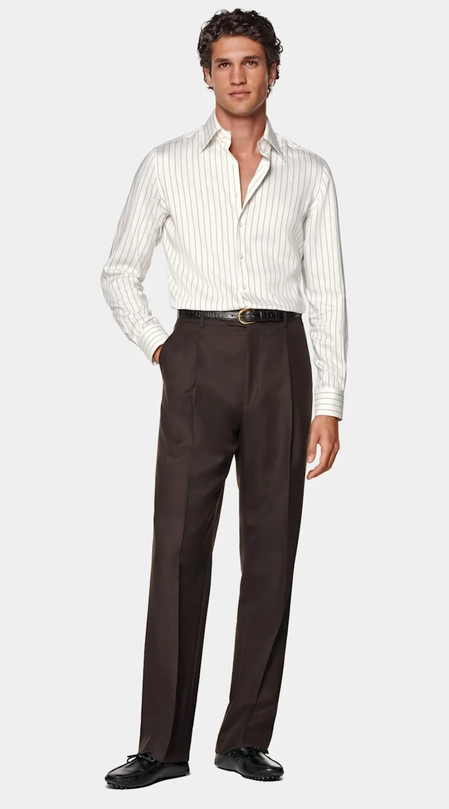 New Hemd weiß gestreift Pointkragen Tailored Fit Klassische & Businesshemden