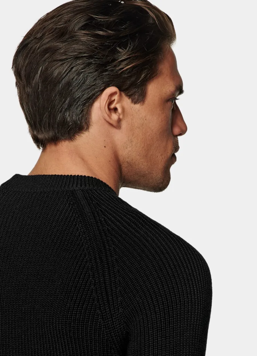 merino_rundhalspullover_schwarz_rippstrick_5.webp Clearance Merino Rundhalspullover schwarz Rippstrick Pullover Mit Rundhalskragen & V-Ausschnitt